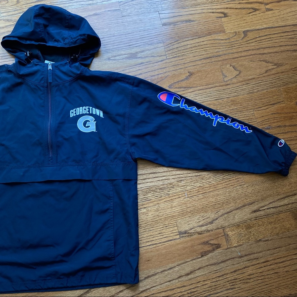 GEORGETOWN UNIVERSITY-CHAMPION NAVY NYLON HOODIE. SM/M